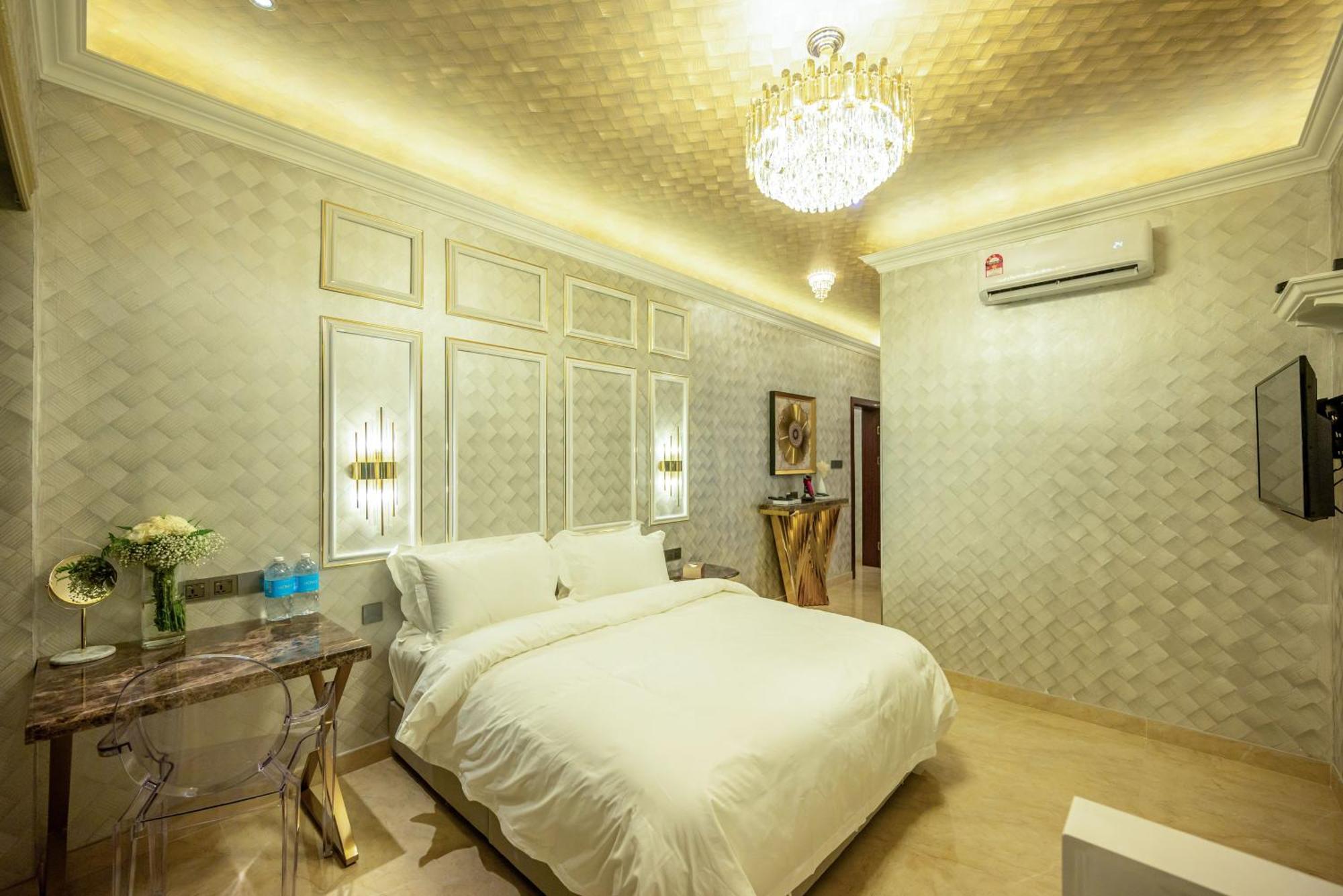 Ritz Residence @ Imago Loft B 7Th Floor Kota Kinabalu Ngoại thất bức ảnh