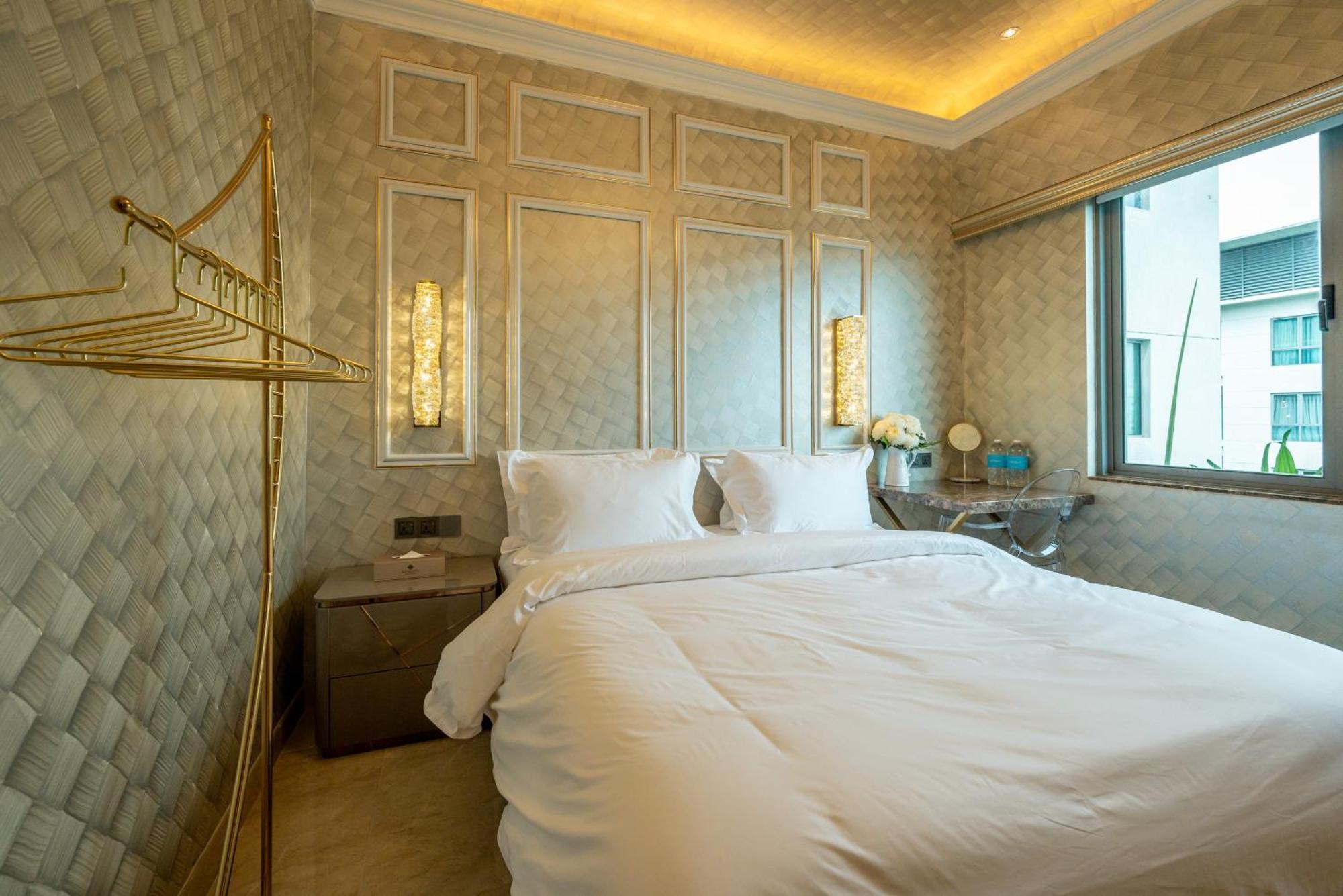 Ritz Residence @ Imago Loft B 7Th Floor Kota Kinabalu Ngoại thất bức ảnh