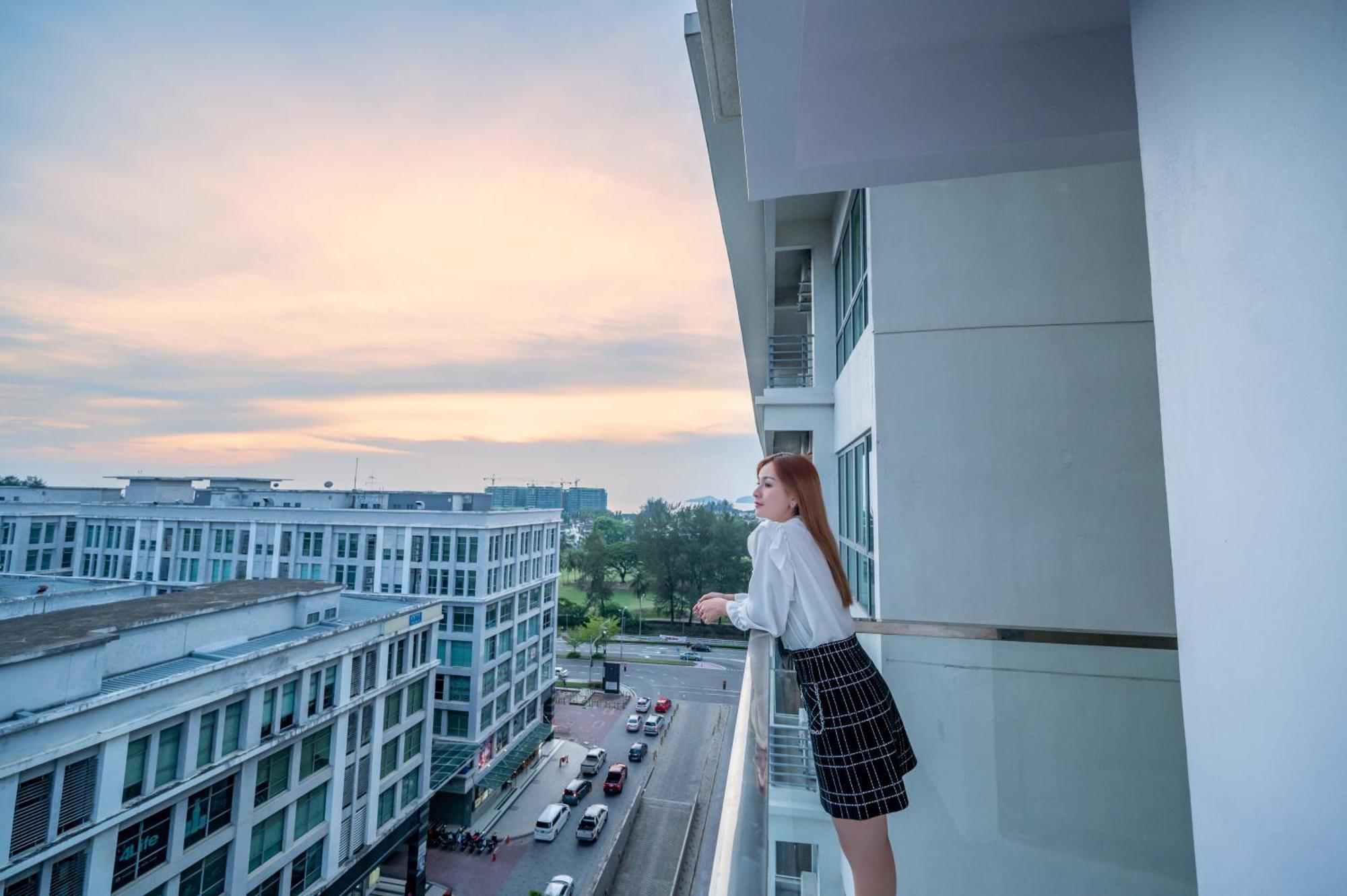 Ritz Residence @ Imago Loft B 7Th Floor Kota Kinabalu Ngoại thất bức ảnh