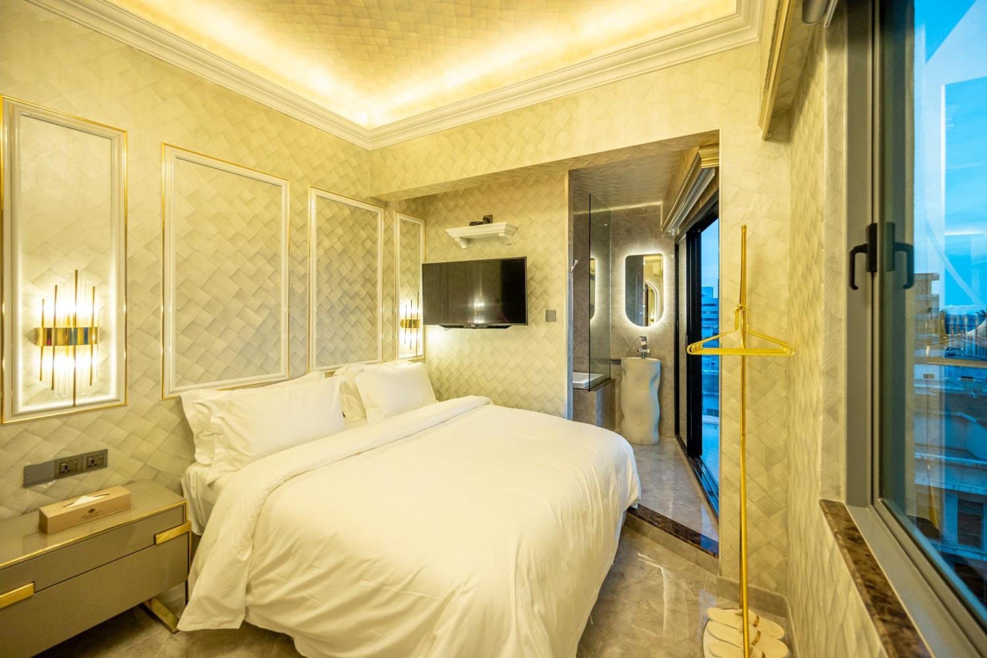 Ritz Residence @ Imago Loft B 7Th Floor Kota Kinabalu Ngoại thất bức ảnh
